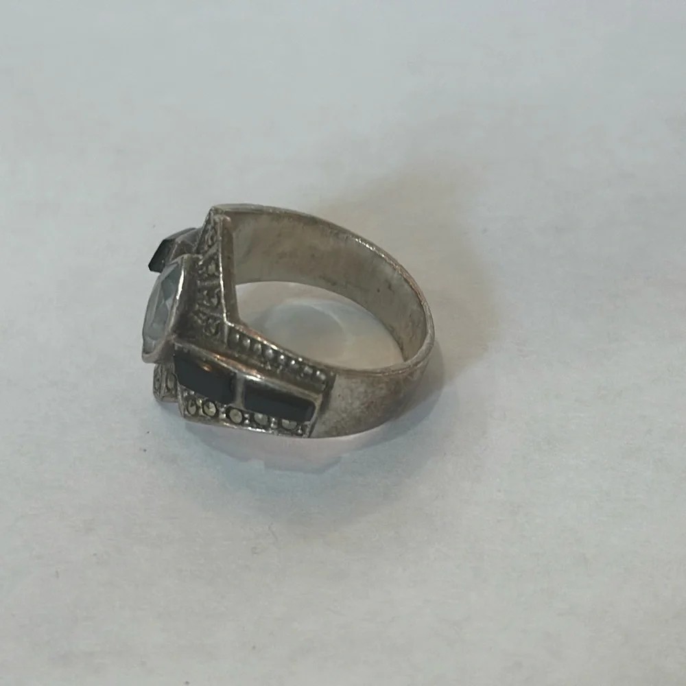 ART DECO MARKED 925‎ BLACK ONYX AND MARCASITE RING SIZE 6.5